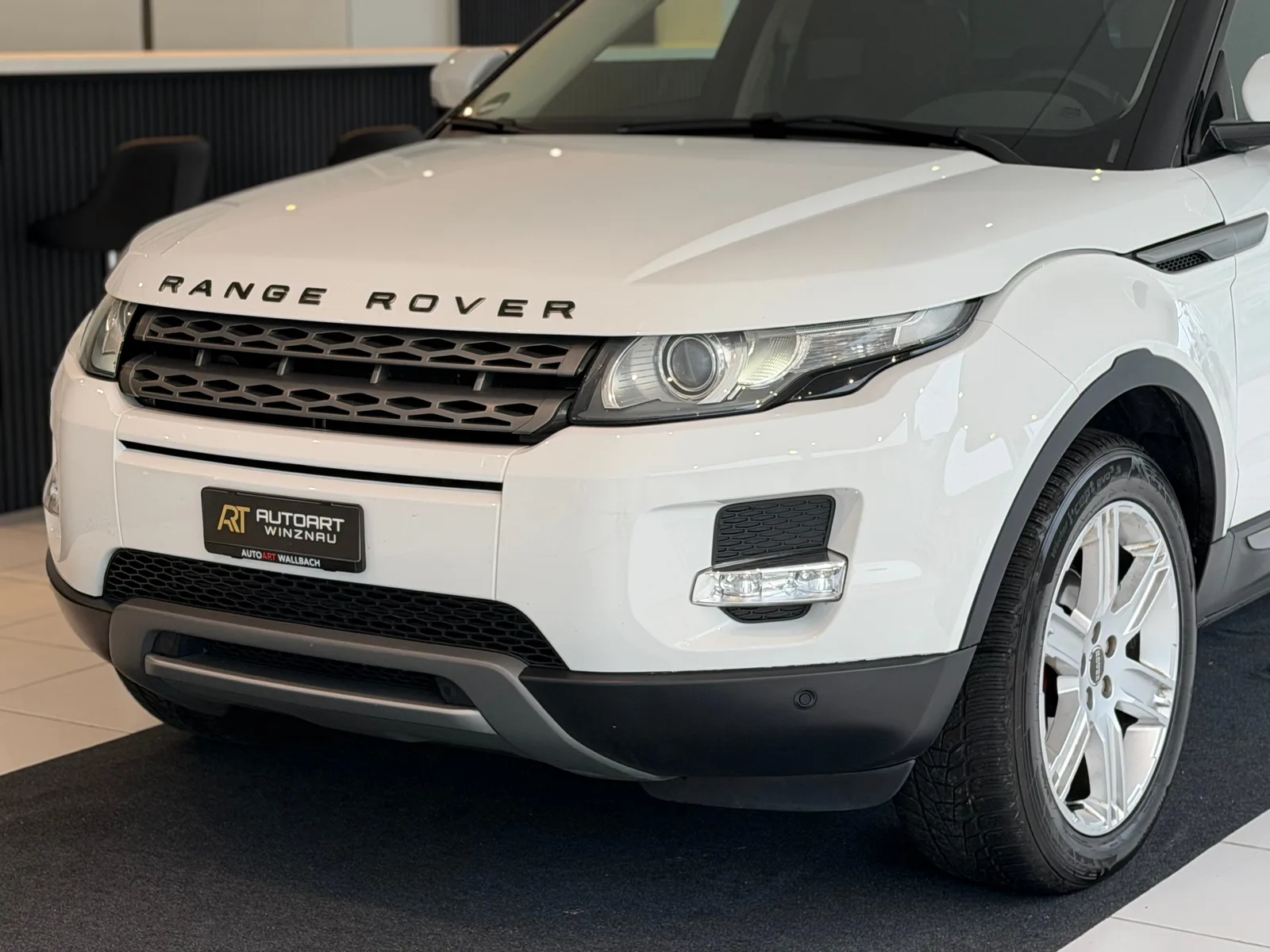 LAND ROVER Range Rover Evoque 2.0 Si4 Dynamic AT6 **Frisch ab MFK & Service**