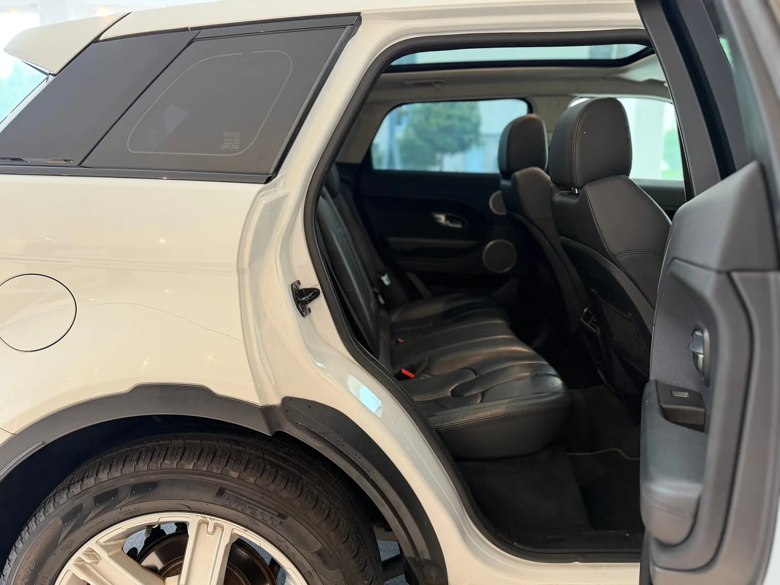 LAND ROVER Range Rover Evoque 2.0 Si4 Dynamic AT6 **Frisch ab MFK & Service**