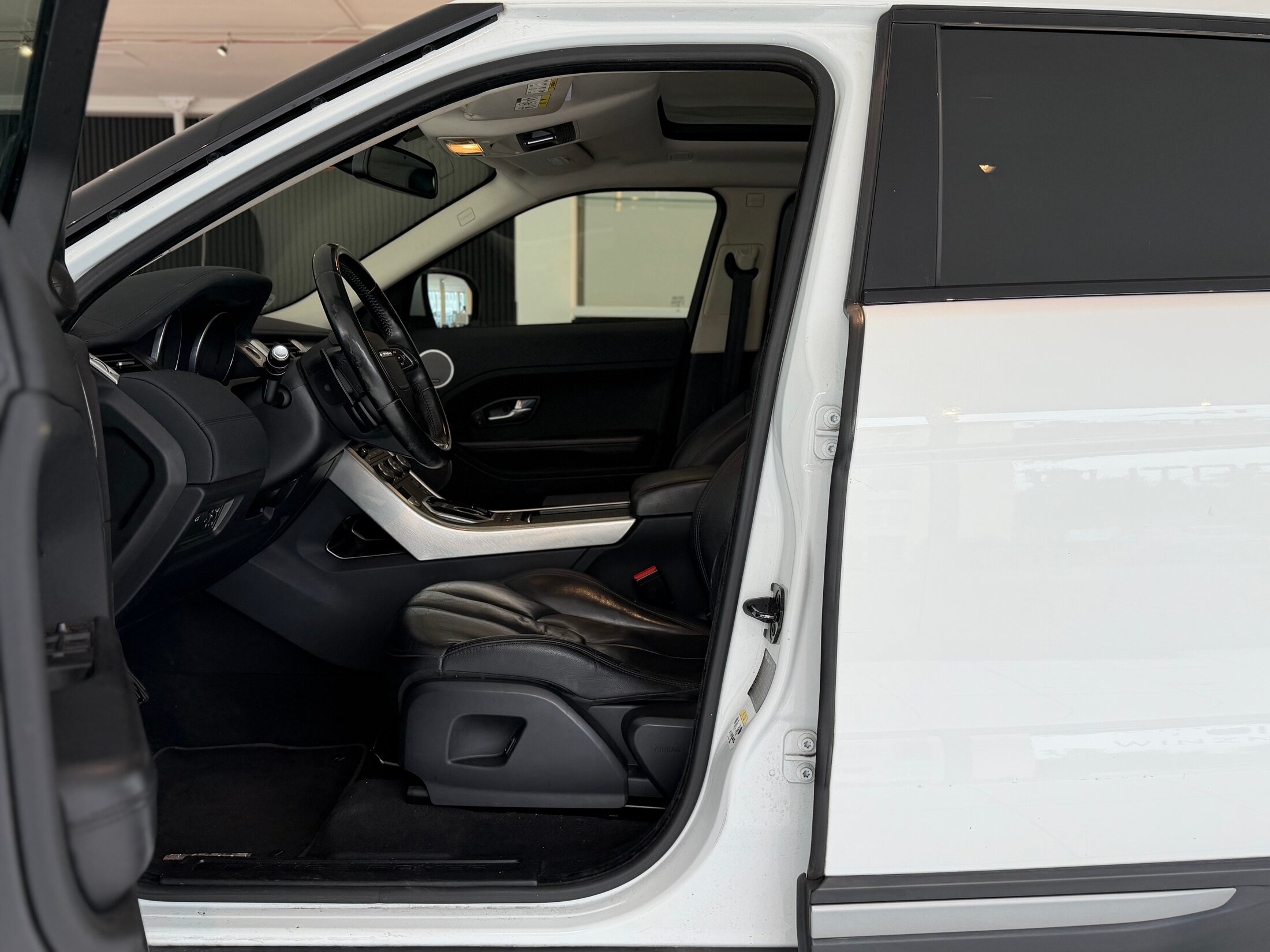 LAND ROVER Range Rover Evoque 2.0 Si4 Dynamic AT6 **Frisch ab MFK & Service**