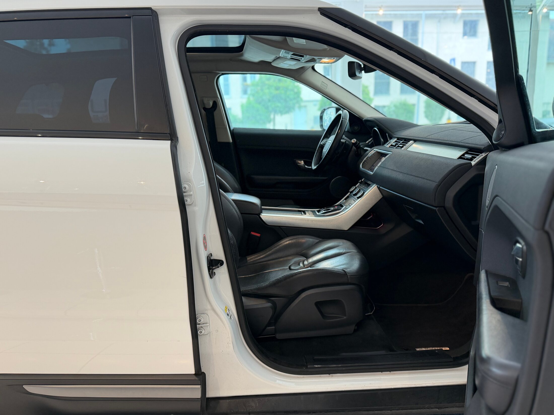 LAND ROVER Range Rover Evoque 2.0 Si4 Dynamic AT6 **Frisch ab MFK & Service**