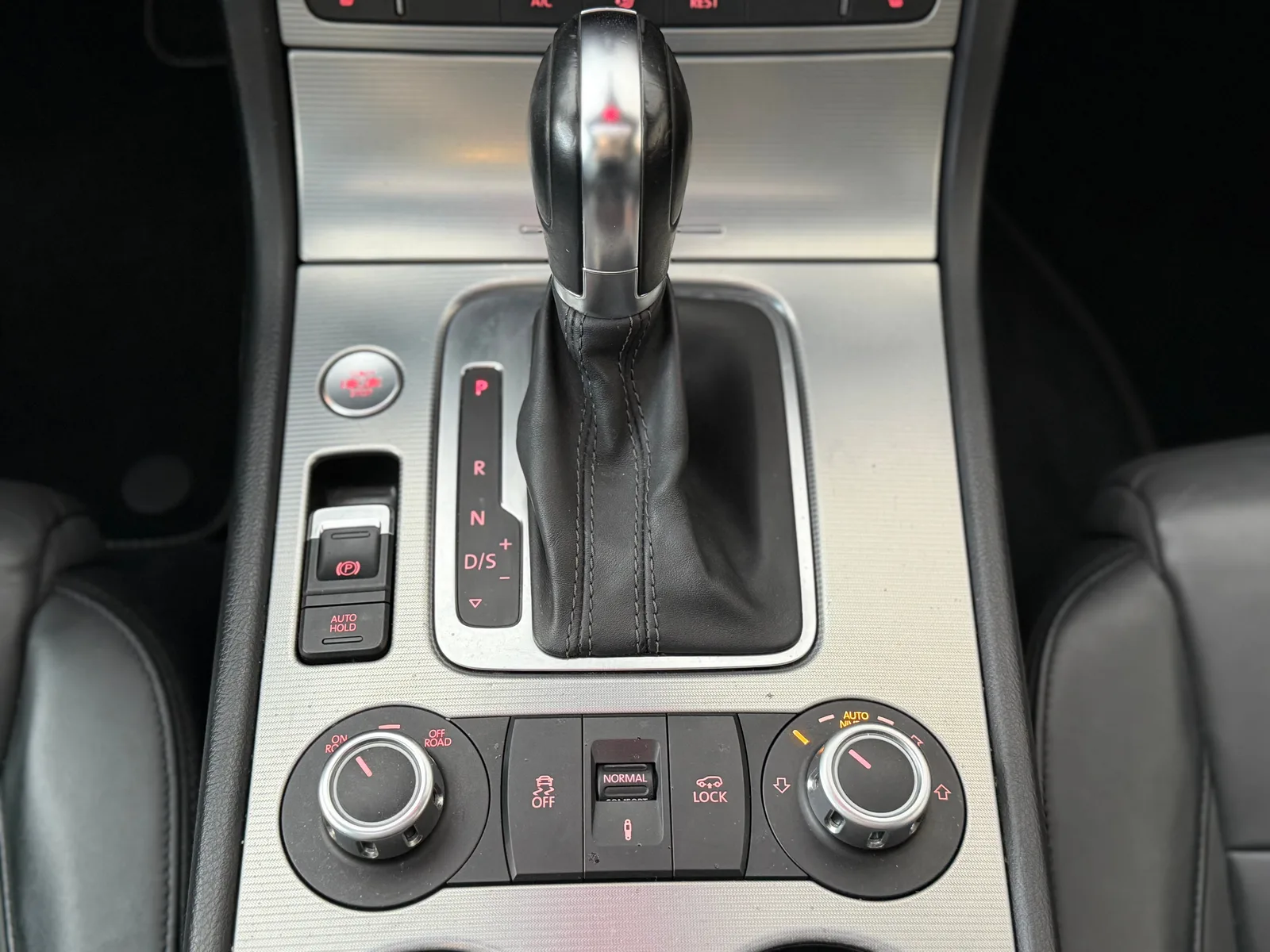VW Touareg 4.2 TDI R ABT Black Pearl Edition Tiptronic