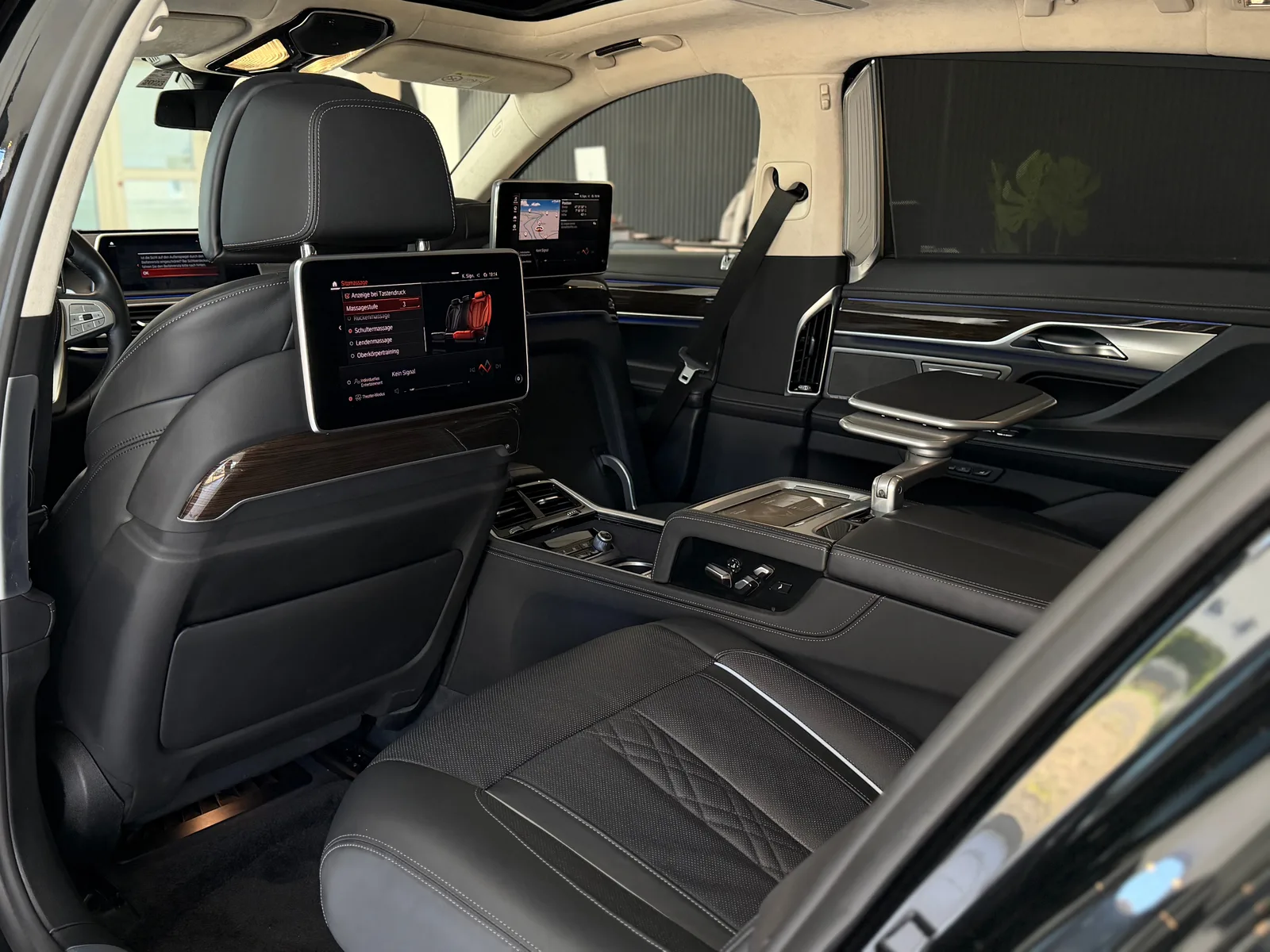 BMW 750Li xDrive Steptronic **Vollausstattung**