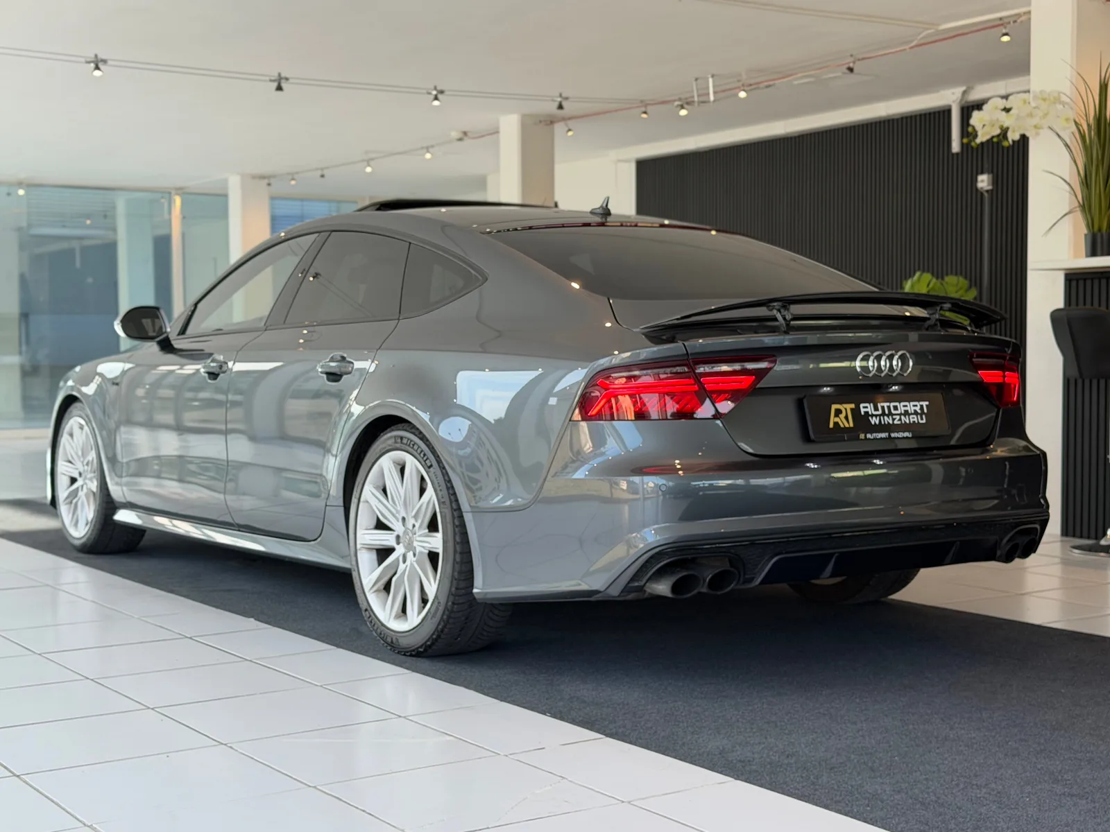 AUDI S7 Sportback 4.0 TFSI V8 quattro S-tronic **TOP Ausstattung**