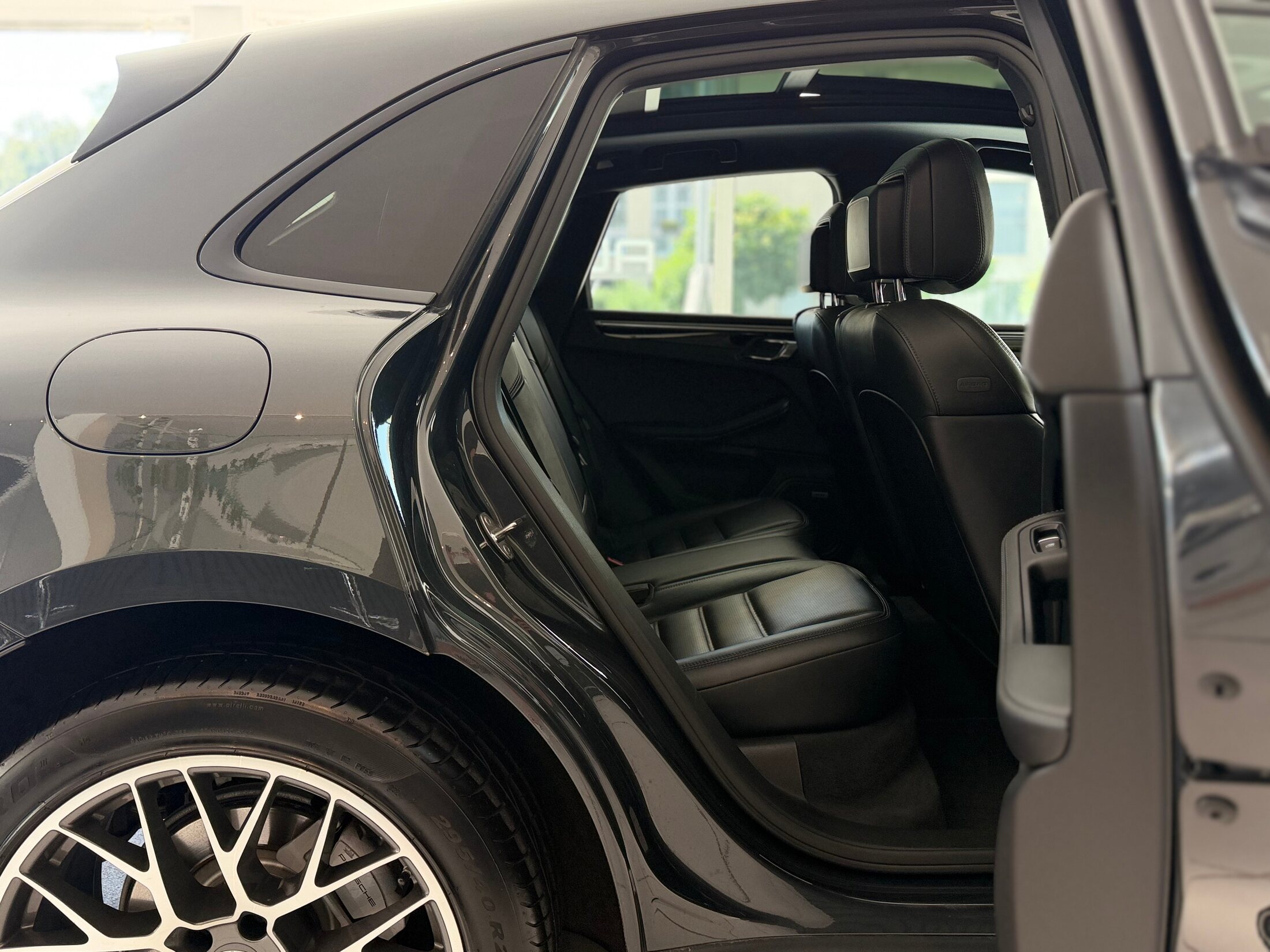 PORSCHE Macan S PDK