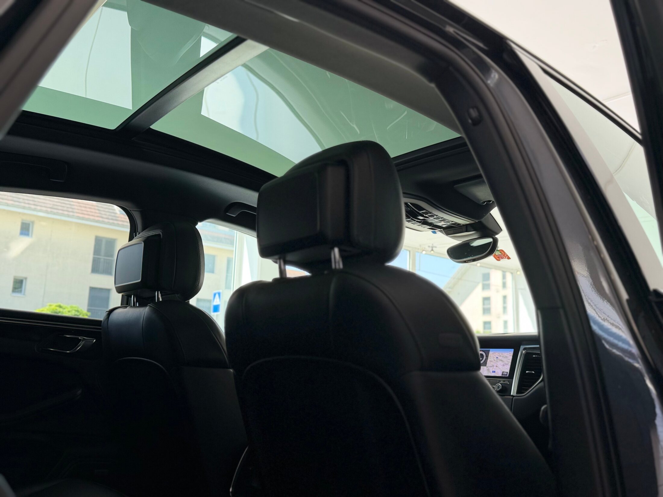PORSCHE Macan S PDK