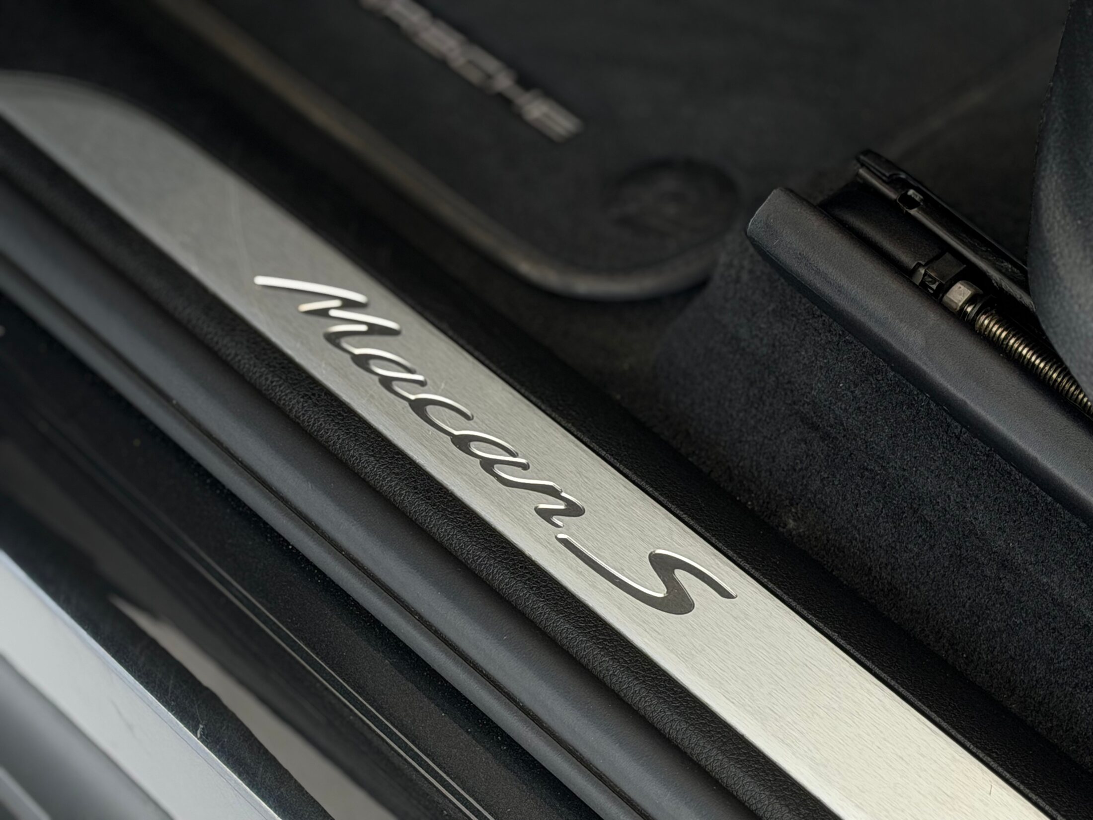 PORSCHE Macan S PDK