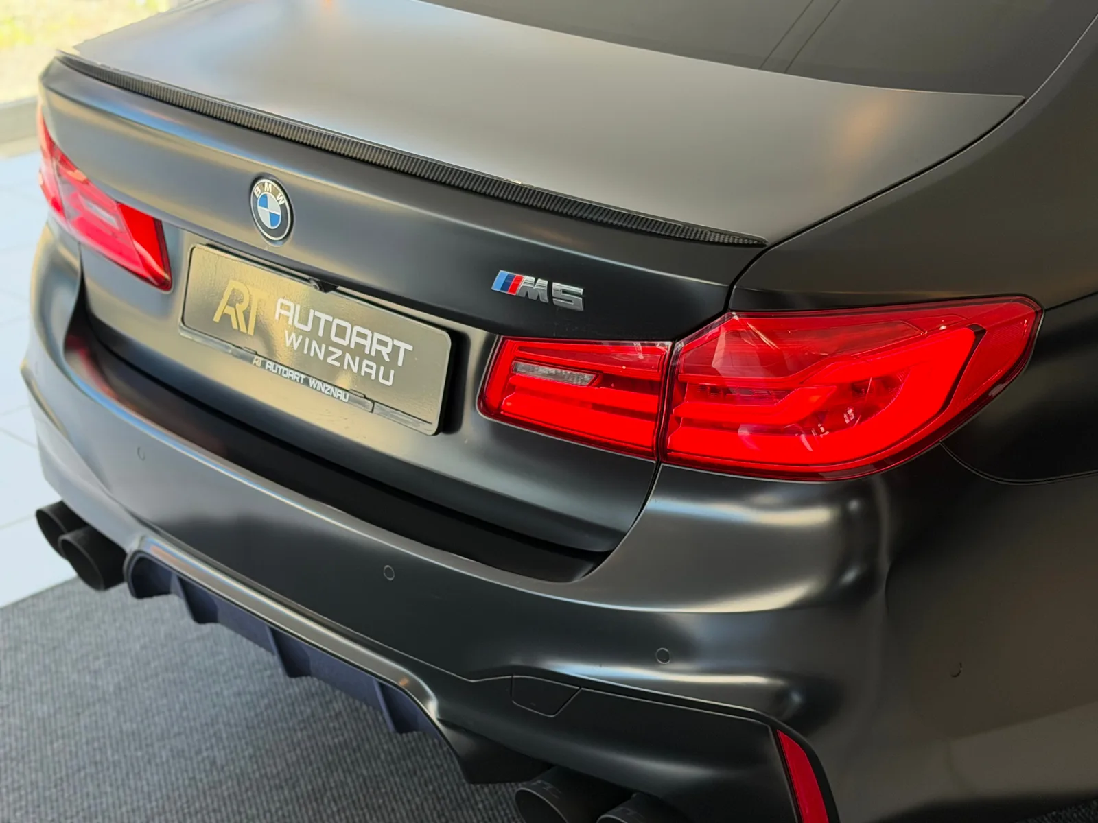 BMW M5 xDrive Drivelogic **Grail Auspuffanalge**