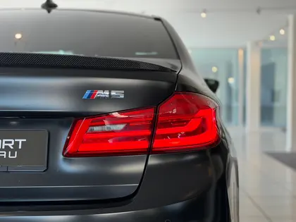 BMW M5 xDrive Drivelogic **Grail Auspuffanalge**