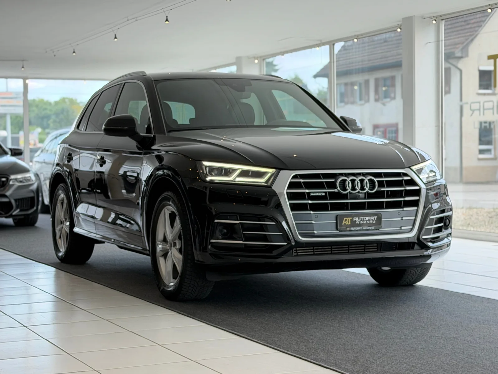 AUDI Q5 2.0 TFSI sport quattro S-tronic **TOP Ausstattung**