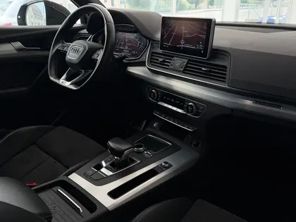 AUDI Q5 2.0 TFSI sport quattro S-tronic **TOP Ausstattung**