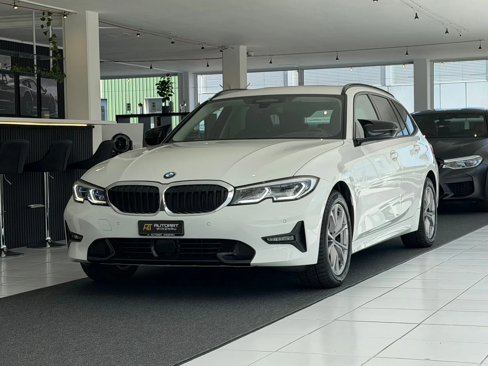 BMW 320d xDrive 48V Touring Sport Line Steptronic**Frisch ab MFK & Service**
