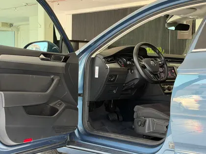 VW Passat Variant 2.0 TDI SCR BMT Family DSG **Frisch ab MFK & Service