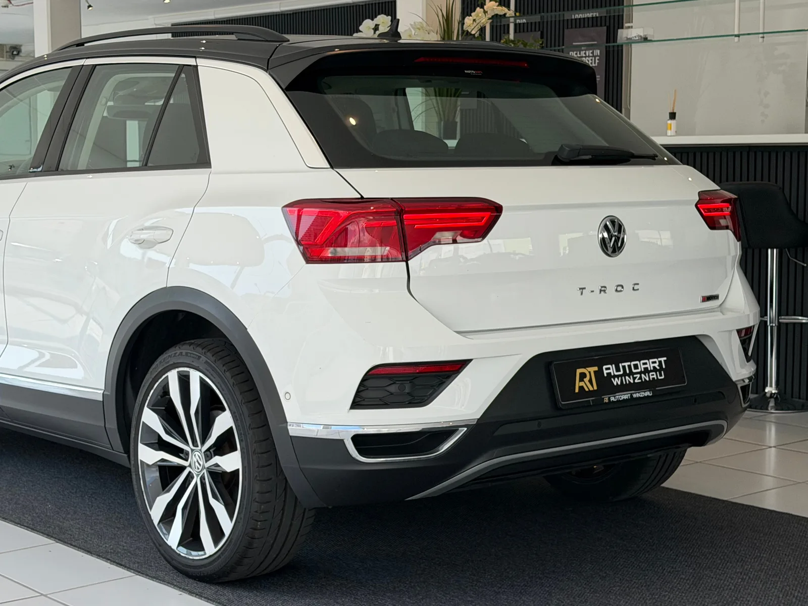 VW T-Roc 2.0 TSI Advance DSG 4Motion **ab MFK & Service**