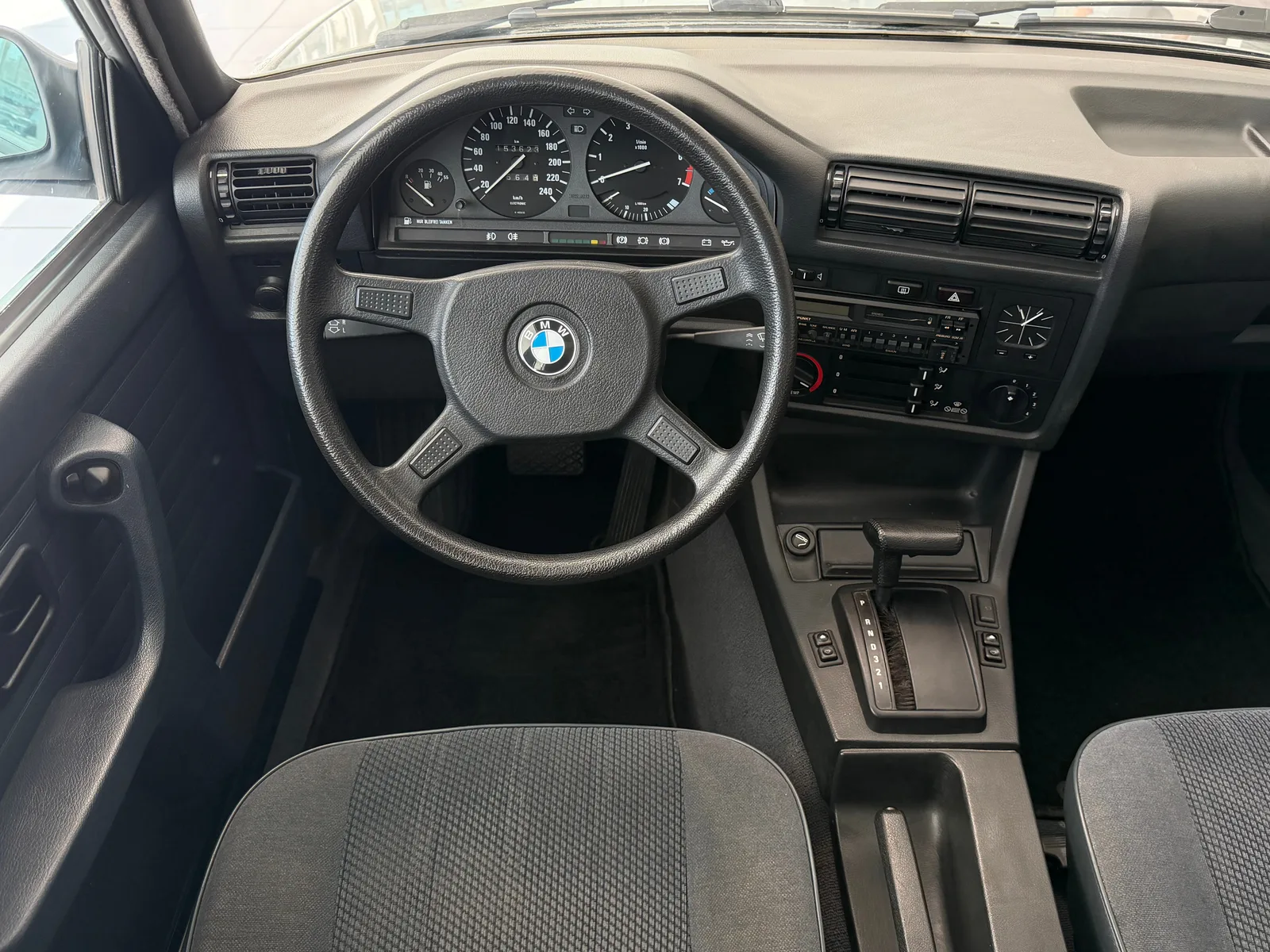 BMW 318i E30 **Frisch ab MFK & Service**