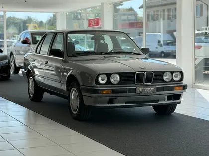 BMW 318i E30 **Frisch ab MFK & Service**