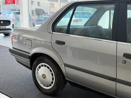 BMW 318i E30 **Frisch ab MFK & Service**